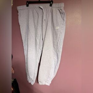 Nike Women’s Lavender Sweatpants